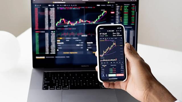 Record Demand for Regulated Crypto Futures Reflects Market Uncertainty